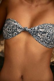 Verdelimon Snake Caribe Bandeau Bikini Top